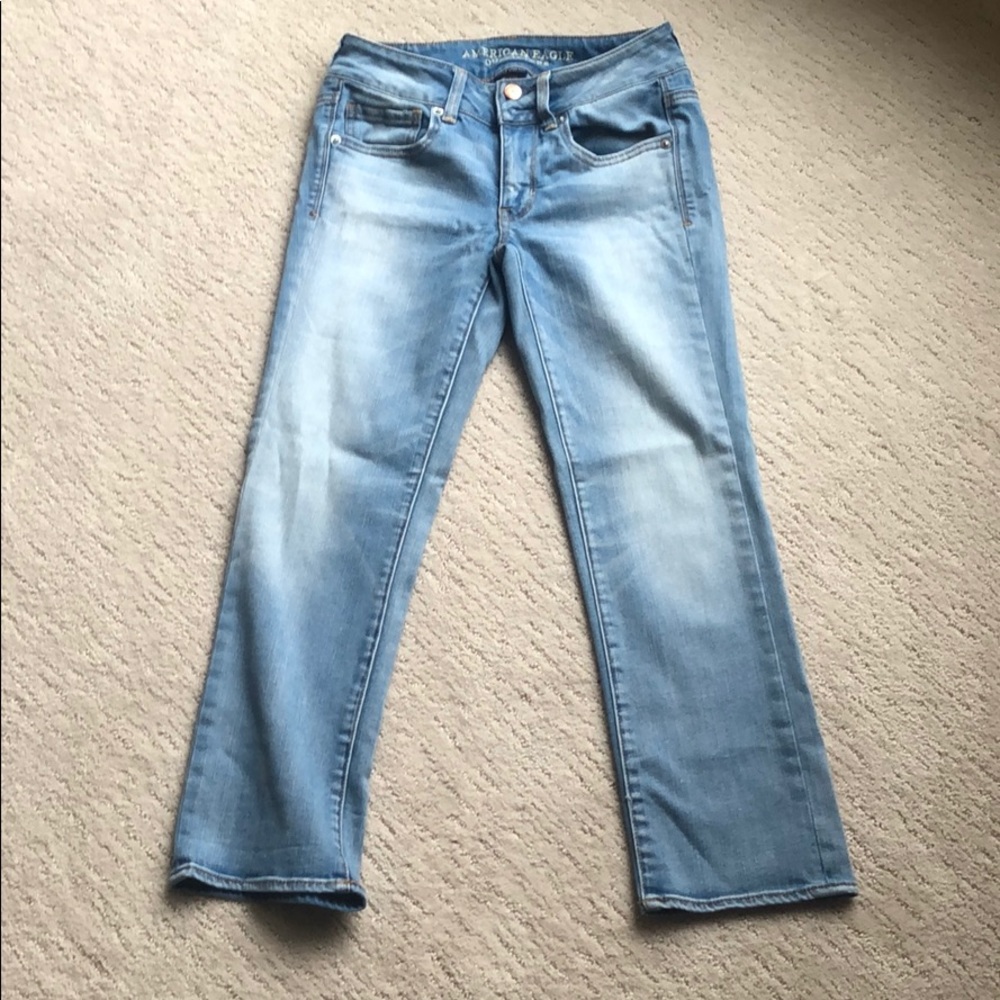 AE light jeans